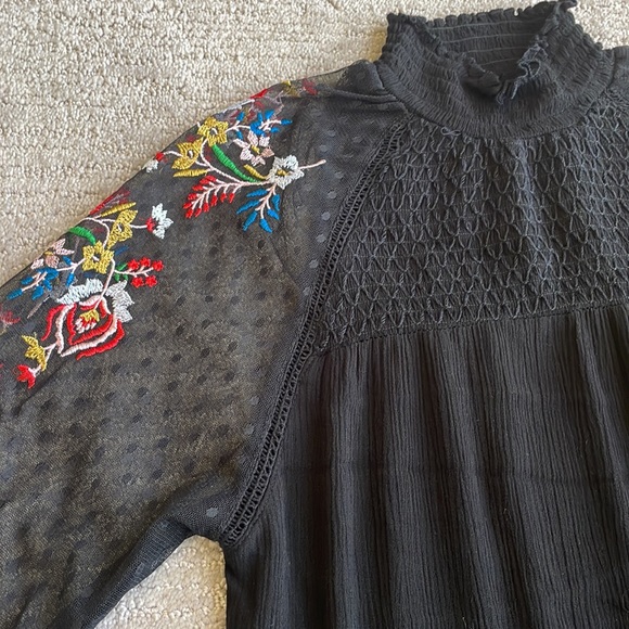 Banjara embroidered top with sheer sleeves Sz S - Picture 1 of 9
